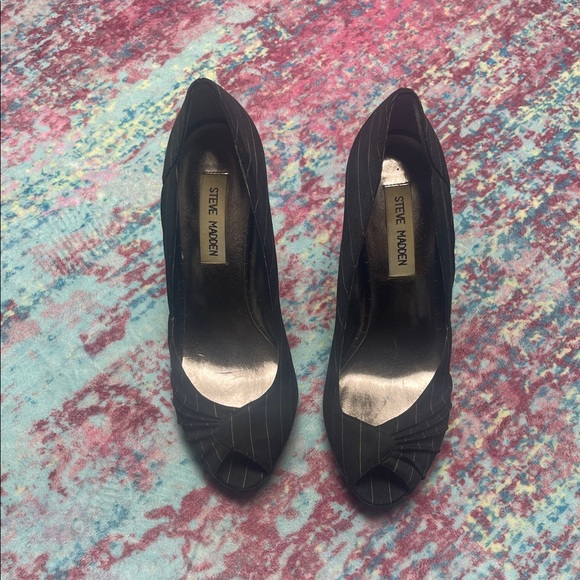 Steve Madden Black Pinstripe Peep-Toe Heels - Picture 2 of 5